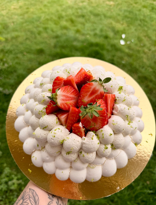 Pavlova Fruits Rouges / Fraises/ Framboises